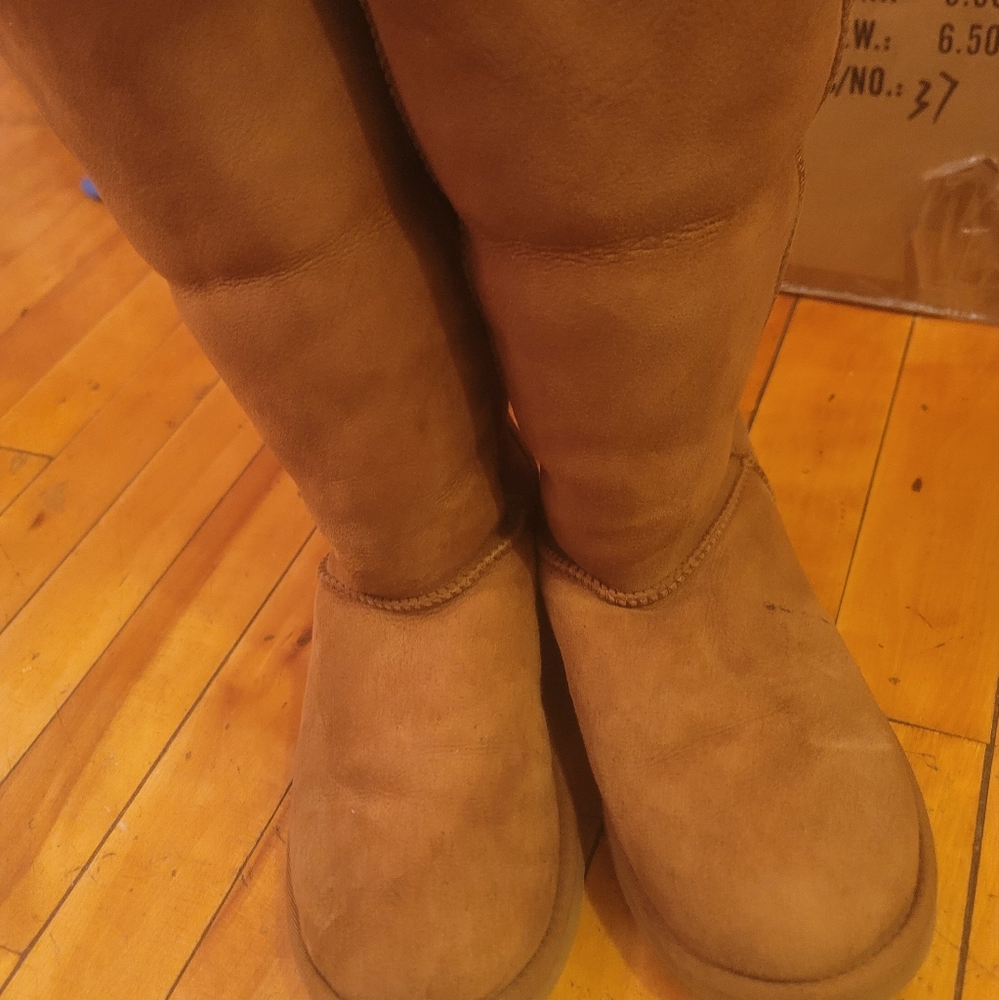 Used ugg boots